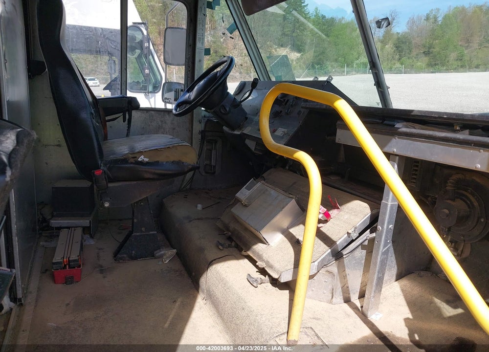 2013 FORD F-59 COMMERCIAL STRIPPED VIN: 1F66F5KYXD0A13310