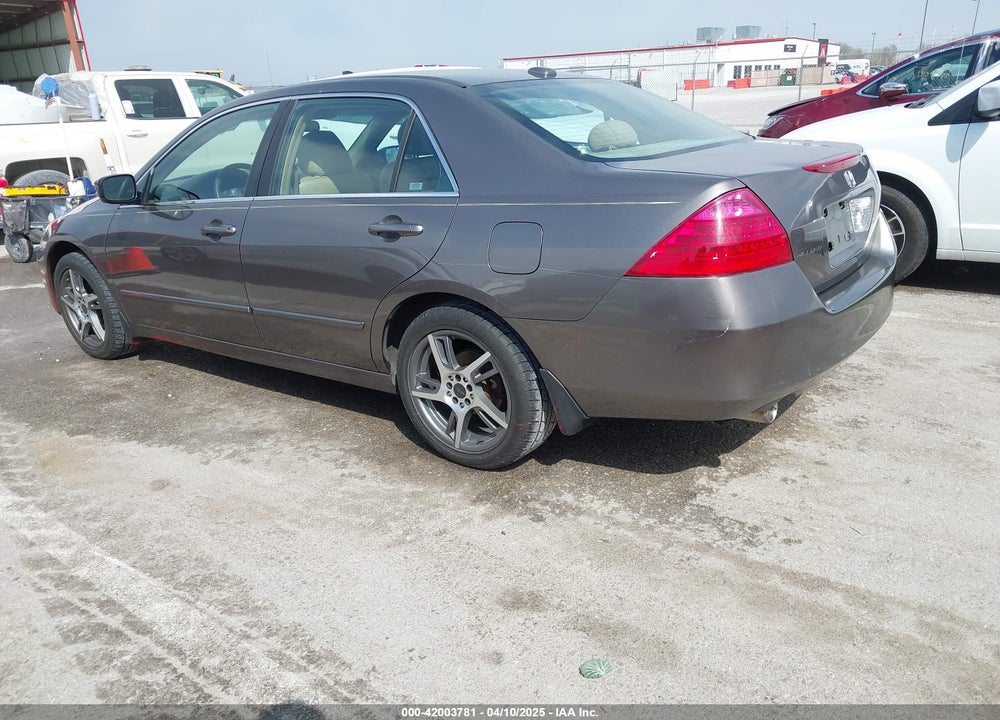 2007 HONDA ACCORD 3.0 EX VIN: 1HGCM66557A031144