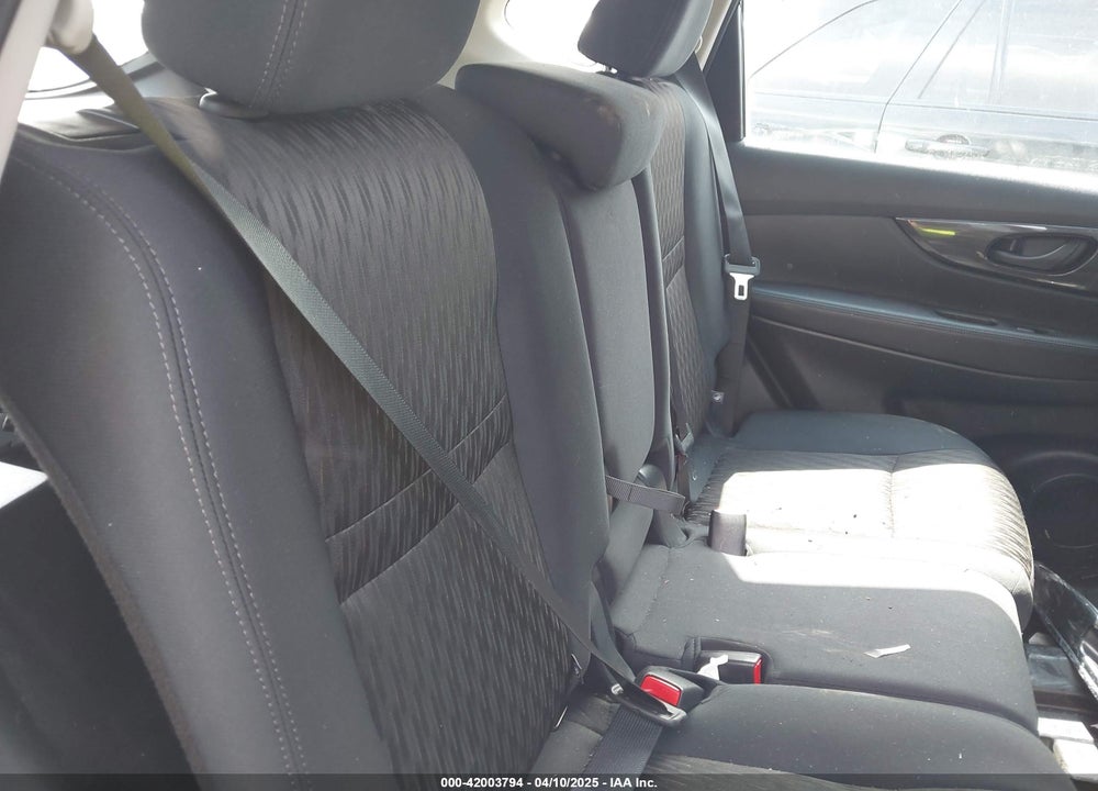 2020 NISSAN ROGUE S INTELLIGENT AWD VIN: 5N1AT2MV4LC787028