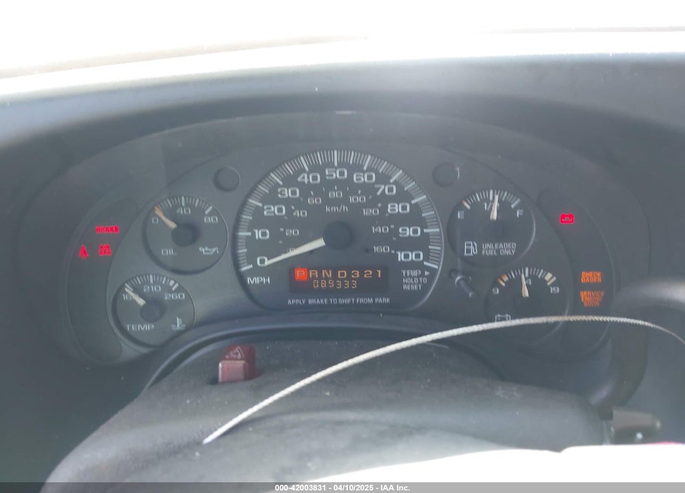 2002 CHEVROLET EXPRESS VIN: 1GCFG25W921195933