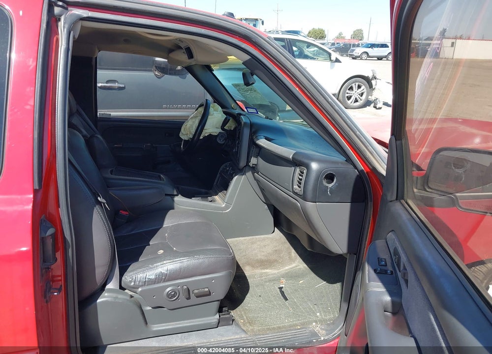 2003 CHEVROLET SILVERADO 1500 SS VIN: 2GCEK19N131352985