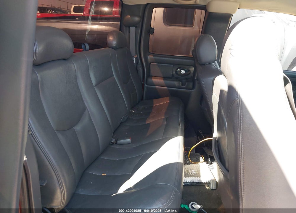 2003 CHEVROLET SILVERADO 1500 SS VIN: 2GCEK19N131352985