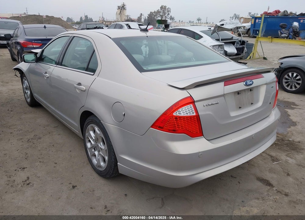 2010 FORD FUSION VIN: 3FAHP0HA1AR305042
