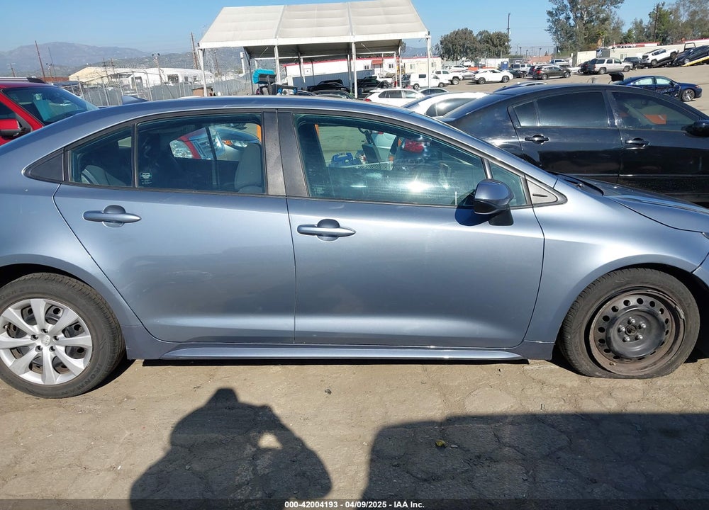 2022 TOYOTA COROLLA VIN: 5YFEPMAE1NP271519