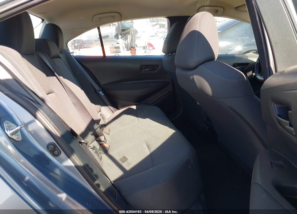 2022 TOYOTA COROLLA VIN: 5YFEPMAE1NP271519