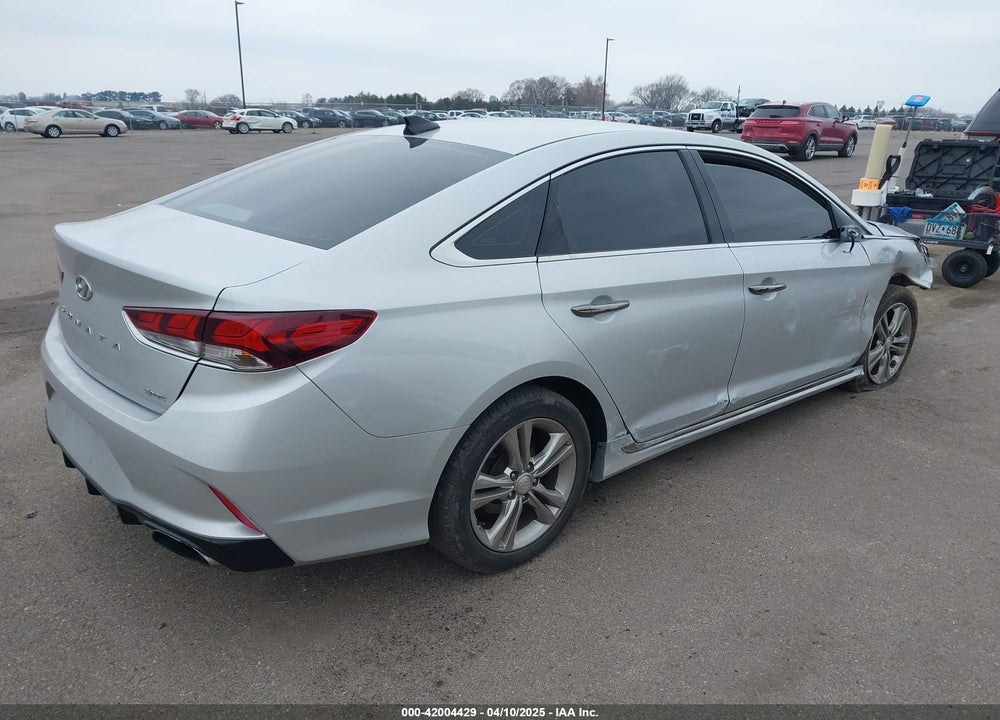 2018 HYUNDAI SONATA SPORT VIN: 5NPE34AF4JH639090