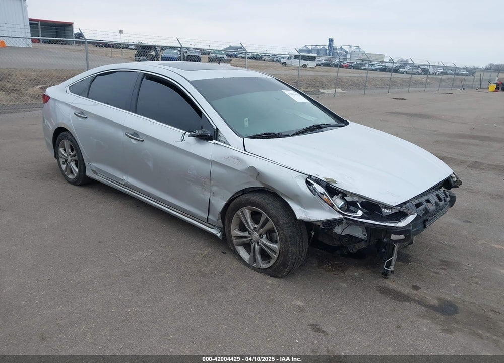2018 HYUNDAI SONATA SPORT VIN: 5NPE34AF4JH639090