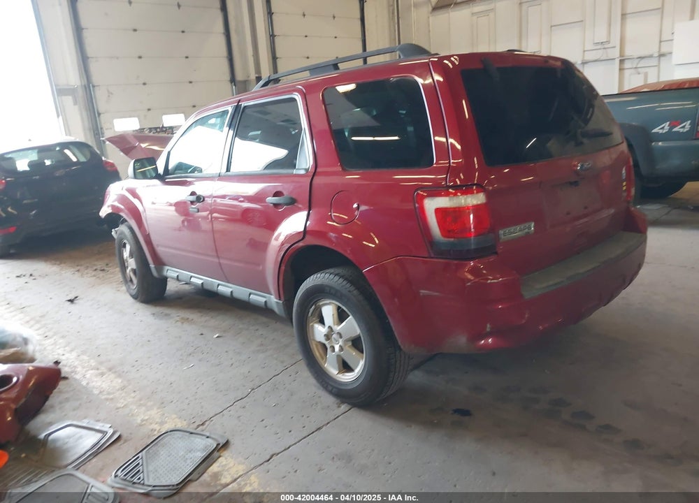 2011 FORD ESCAPE VIN: 1FMCU0DG3BKB80084