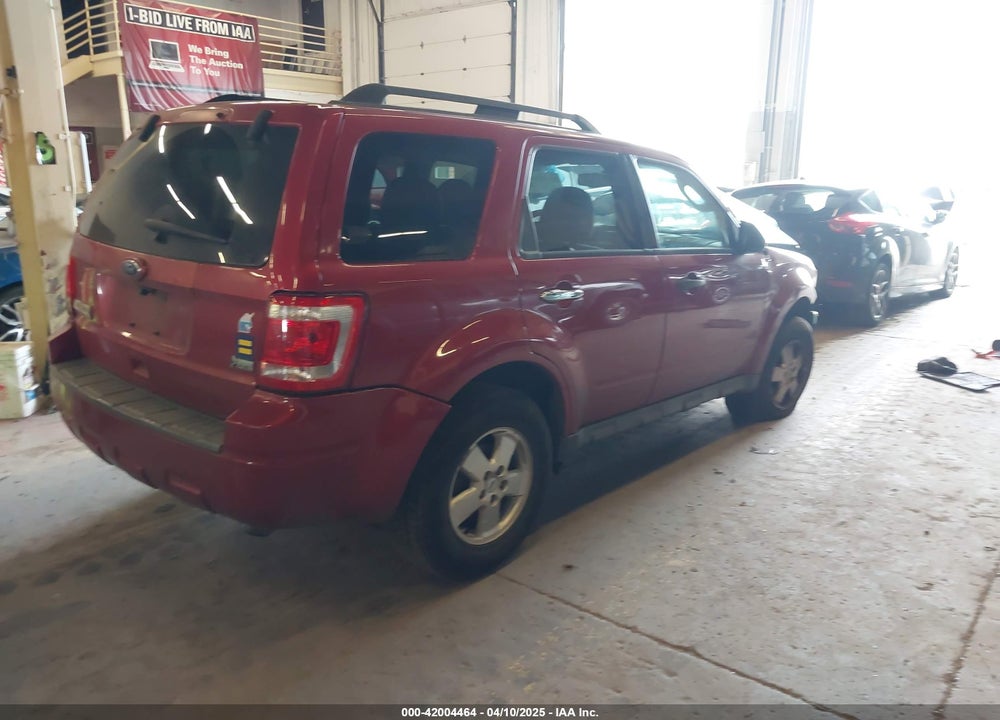 2011 FORD ESCAPE VIN: 1FMCU0DG3BKB80084