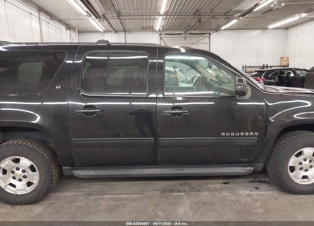 2013 CHEVROLET SUBURBAN 1500 LT VIN: 1GNSKJE74DR144996