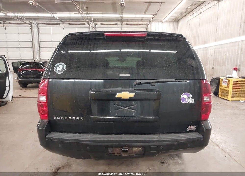 2013 CHEVROLET SUBURBAN 1500 LT VIN: 1GNSKJE74DR144996