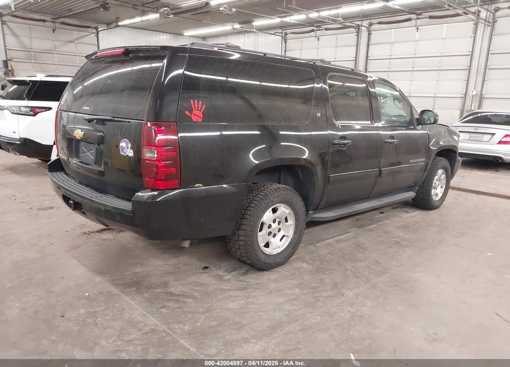 2013 CHEVROLET SUBURBAN 1500 LT VIN: 1GNSKJE74DR144996