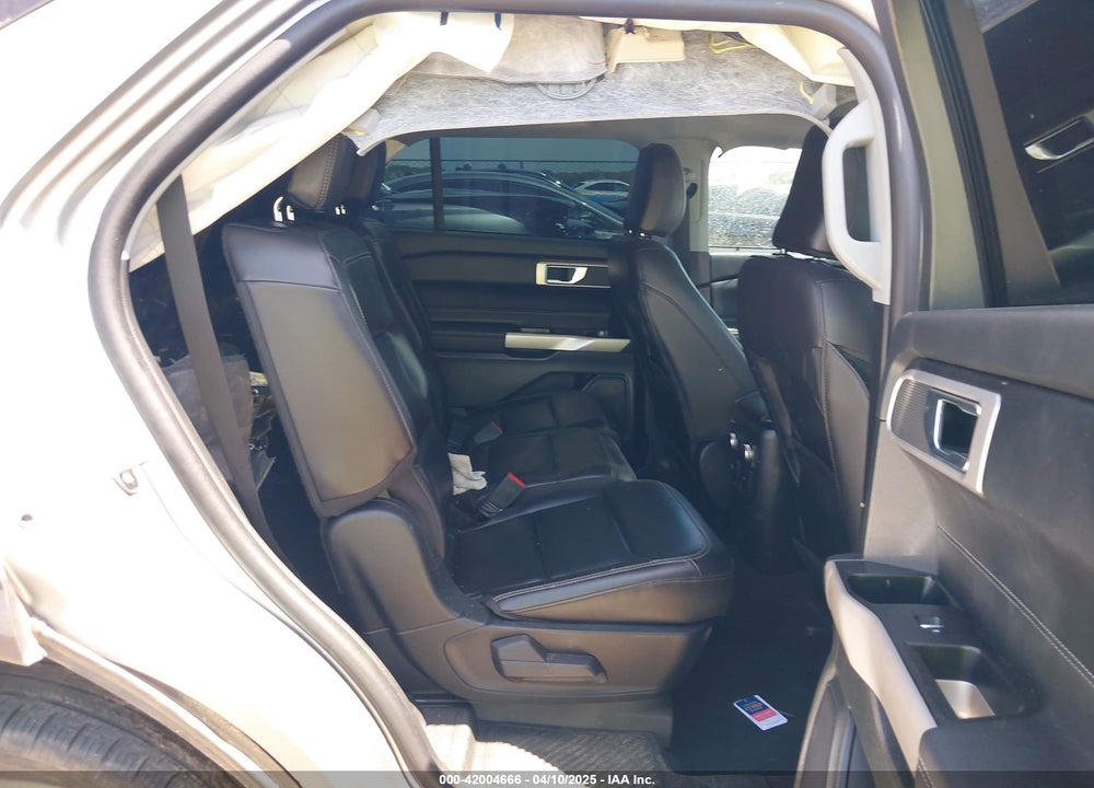 2023 FORD EXPLORER XLT VIN: 1FMSK7DH0PGA57226