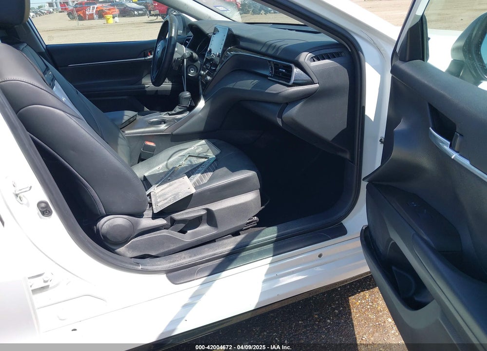 2021 TOYOTA CAMRY VIN: 4T1G11AK6MU417666