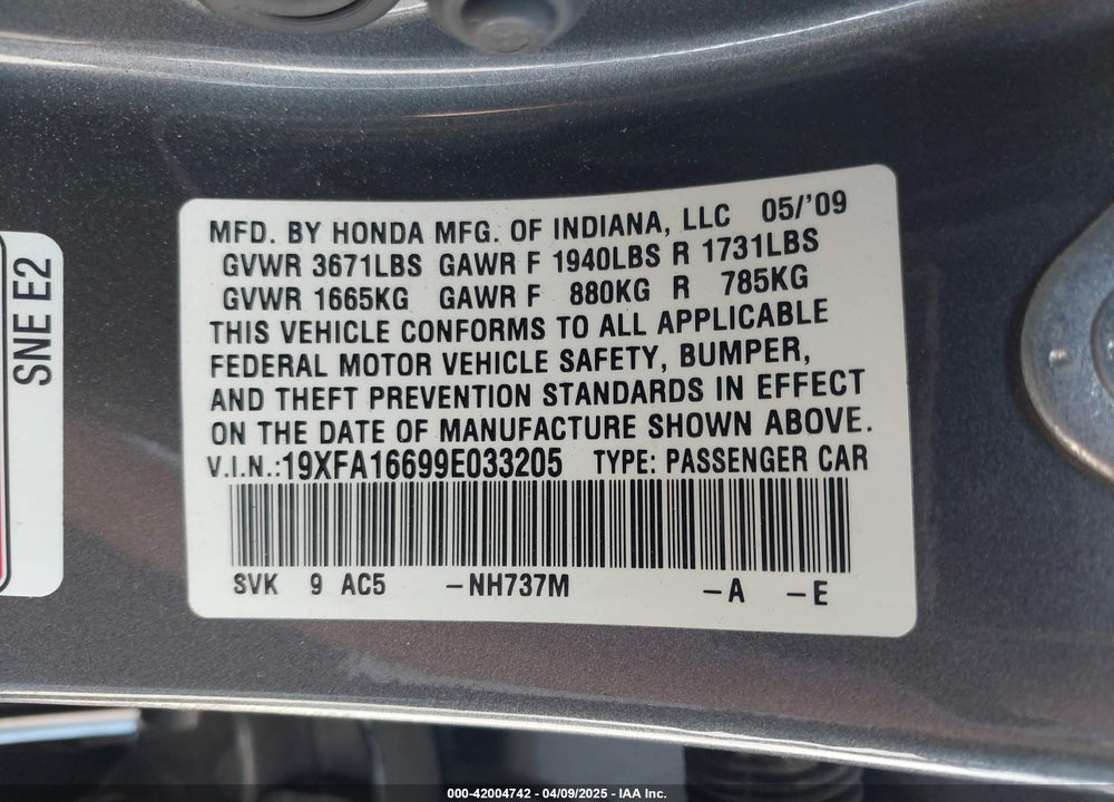2009 HONDA CIVIC VIN: 19XFA16699E033205