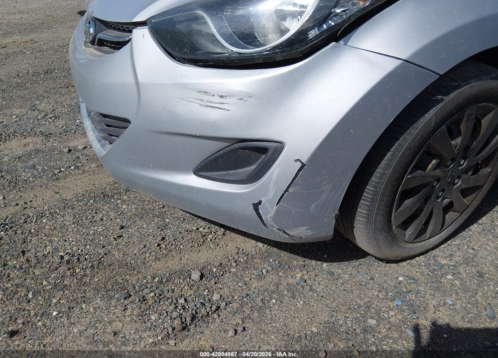 2011 HYUNDAI ELANTRA VIN: 5NPDH4AE6BH016351