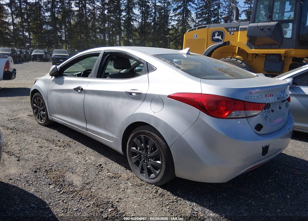 2011 HYUNDAI ELANTRA VIN: 5NPDH4AE6BH016351