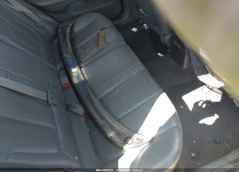 2005 HYUNDAI ELANTRA GLS/GT VIN: KMHDN56D35U150190