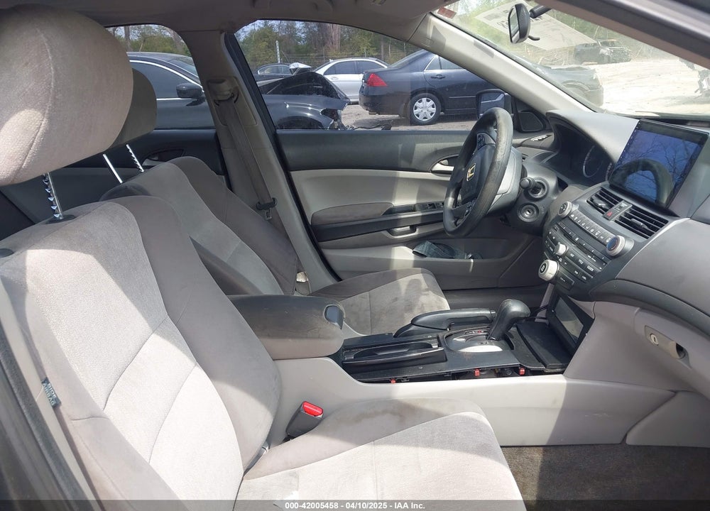 2010 HONDA ACCORD VIN: 1HGCP2F35AA109833
