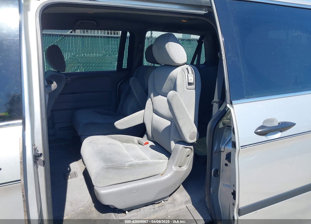 2009 HONDA ODYSSEY LX VIN: 5FNRL38219B044433