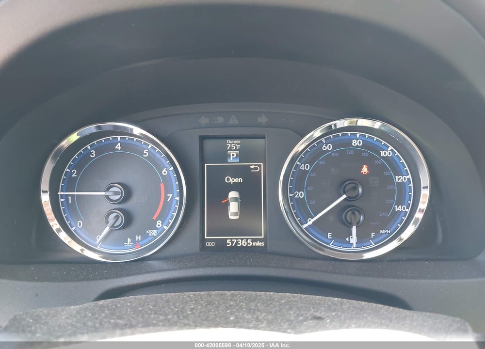 2018 TOYOTA COROLLA SE VIN: 2T1BURHE9JC034740