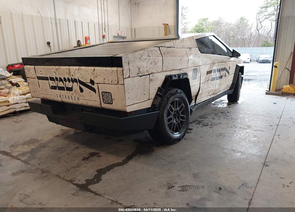 2024 TESLA CYBERTRUCK VIN: 7G2CEHED1RA040508