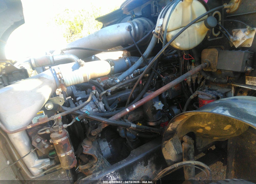 2005 MACK 700 CV700 VIN: 1M2AG11C75M015413