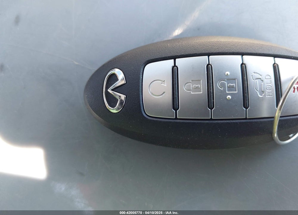 2014 INFINITI QX80 VIN: JN8AZ2NF8E9555630