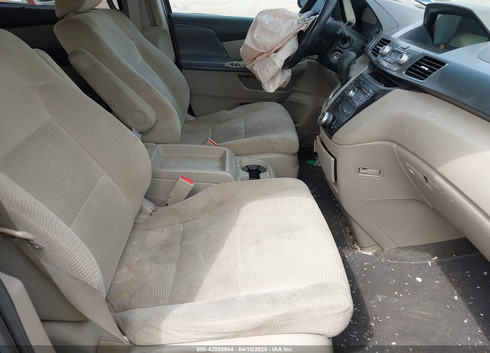 2011 HONDA ODYSSEY EX VIN: 5FNRL5H43BB029161