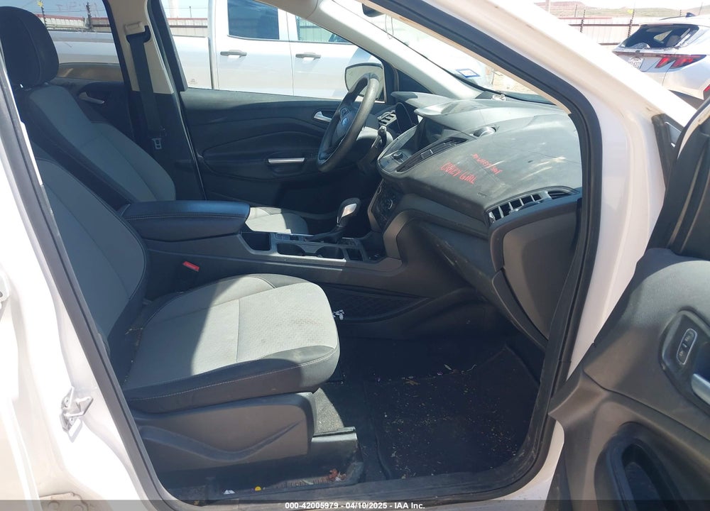 2019 FORD ESCAPE SE VIN: 1FMCU0GD5KUA56050