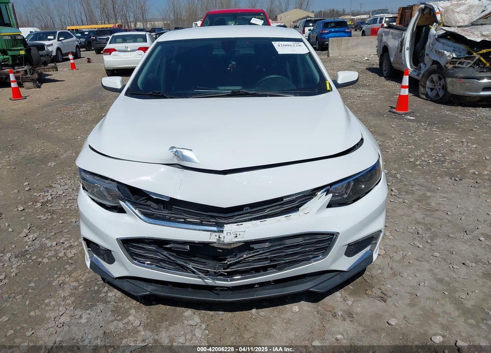 2018 CHEVROLET MALIBU LT VIN: 1G1ZD5ST8JF208361