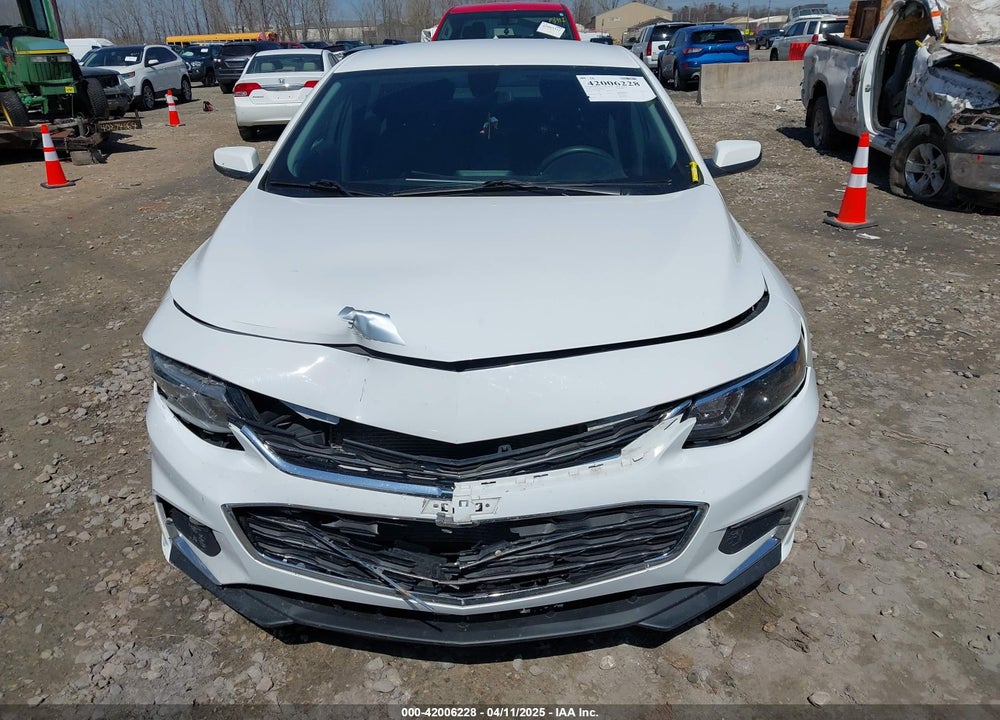 2018 CHEVROLET MALIBU LT VIN: 1G1ZD5ST8JF208361