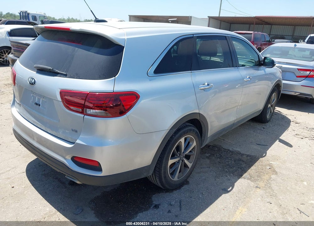 2020 KIA SORENTO 3.3L LX VIN: 5XYPG4A58LG669899