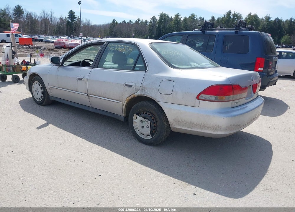 2001 HONDA ACCORD 2.3 LX VIN: 1HGCG65511A141446