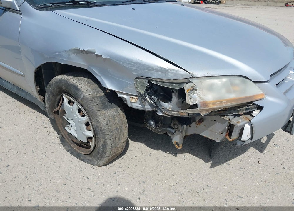 2001 HONDA ACCORD 2.3 LX VIN: 1HGCG65511A141446