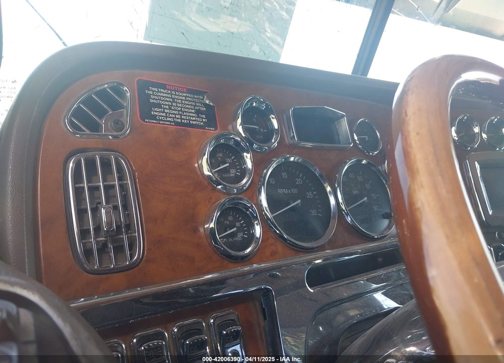 2007 PETERBILT 379 VIN: 1XP5D49X27N734944