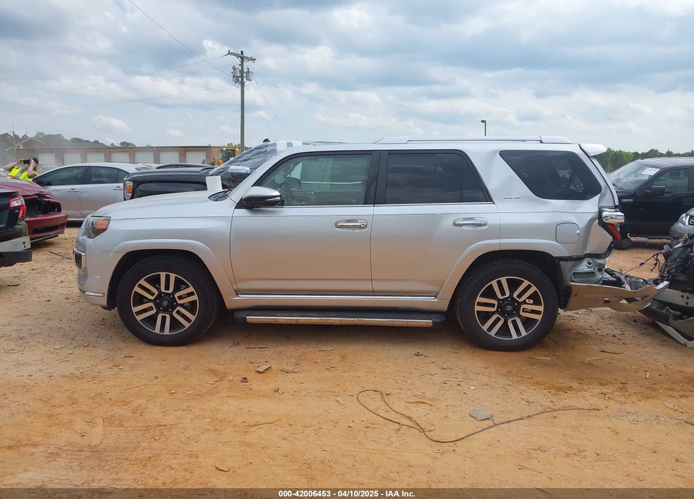 2015 TOYOTA 4RUNNER VIN: JTEZU5JR7F5103722