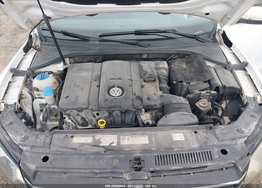 2013 VOLKSWAGEN PASSAT 2.5L SE VIN: 1VWBP7A34DC150667