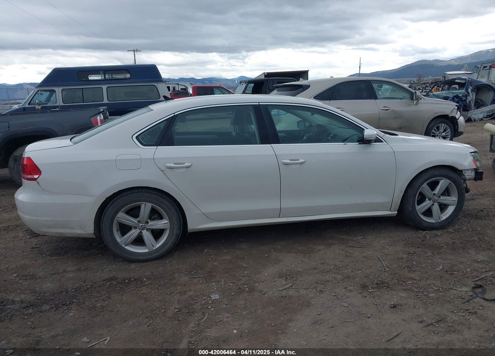 2013 VOLKSWAGEN PASSAT 2.5L SE VIN: 1VWBP7A34DC150667