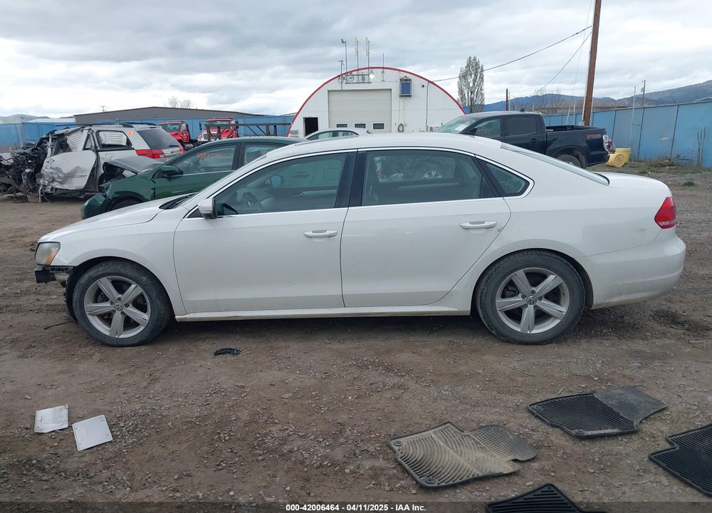 2013 VOLKSWAGEN PASSAT 2.5L SE VIN: 1VWBP7A34DC150667