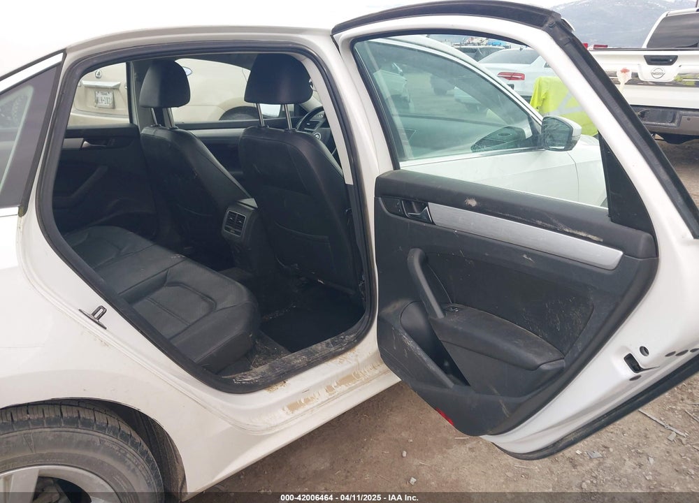 2013 VOLKSWAGEN PASSAT 2.5L SE VIN: 1VWBP7A34DC150667