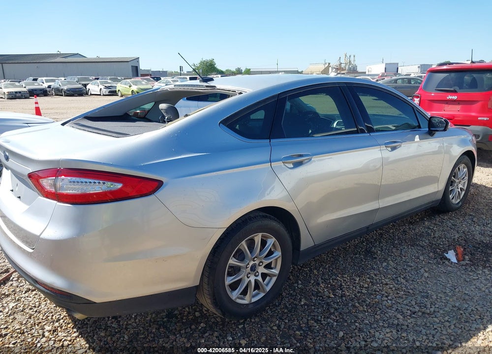 2016 FORD FUSION VIN: 3FA6P0G76GR377005