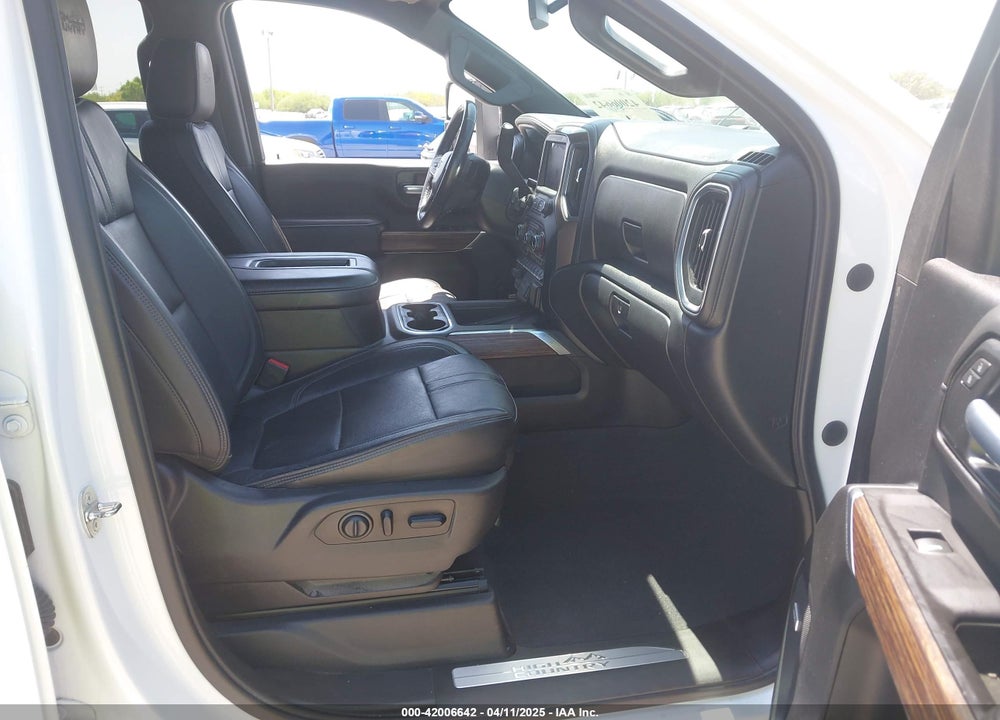 2021 CHEVROLET SILVERADO 2500HD 4WD STANDARD BED HIGH COUNTRY VIN: 1GC4YREY3MF184575