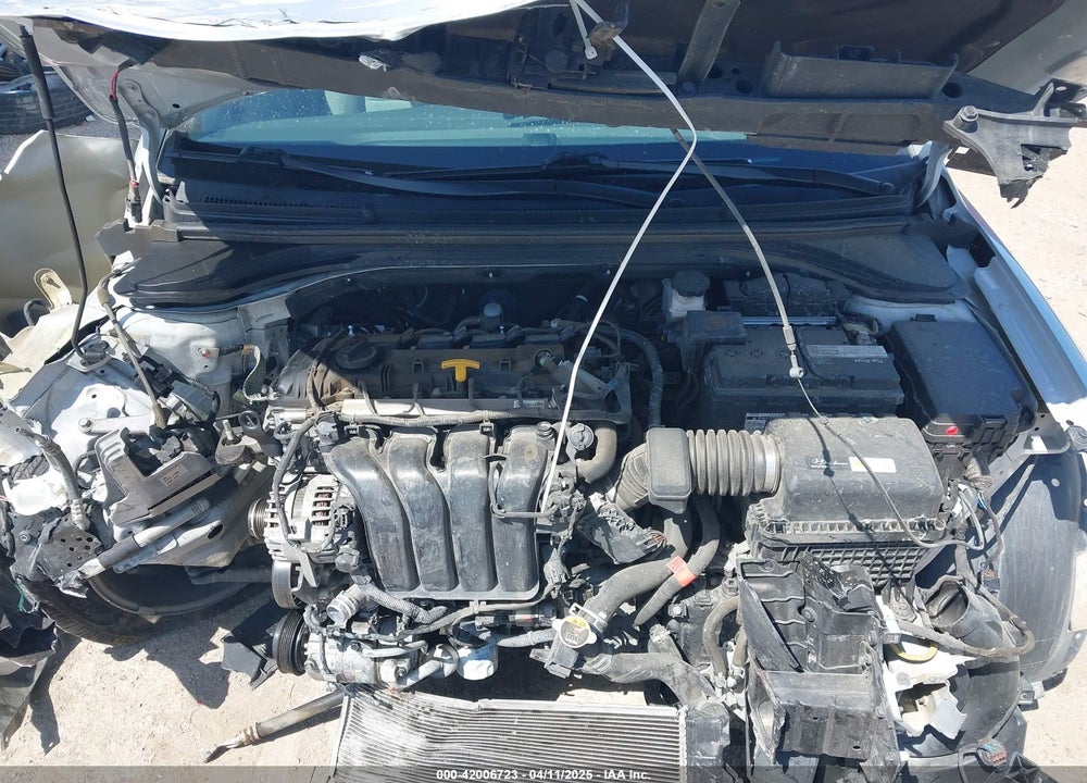 2018 HYUNDAI ELANTRA VIN: KMHD84LF2JU665926