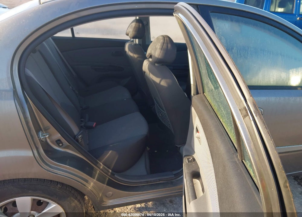 2011 KIA RIO VIN: KNADH4A37B6923356