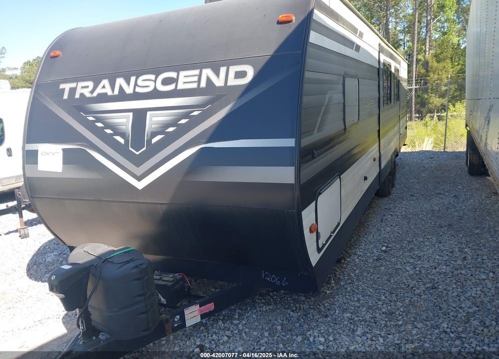 2021 GRAND DESIGN TRANSCEND VIN: 573TT3328M8812066