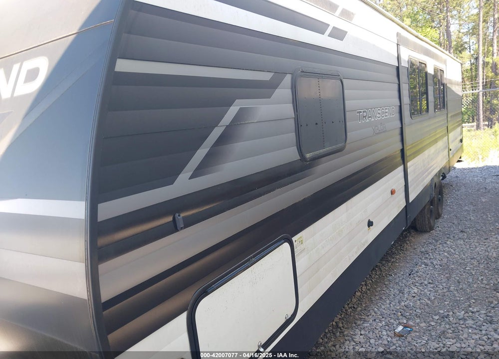 2021 GRAND DESIGN TRANSCEND VIN: 573TT3328M8812066