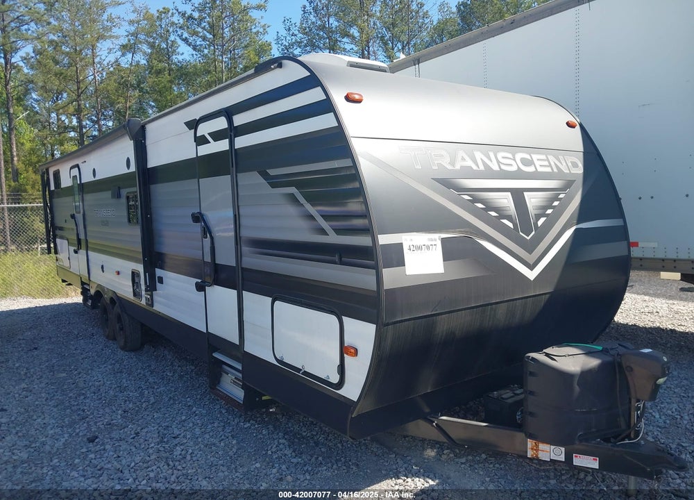 2021 GRAND DESIGN TRANSCEND VIN: 573TT3328M8812066