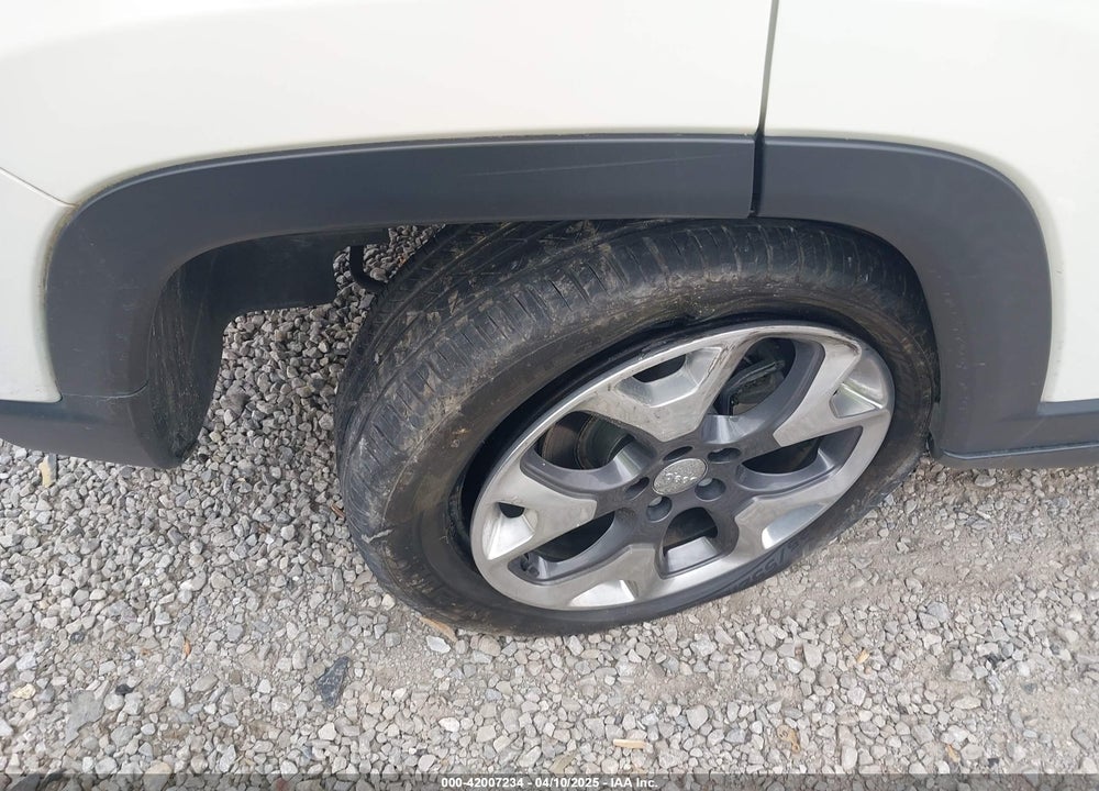 2018 JEEP COMPASS LIMITED 4X4 VIN: 3C4NJDCBXJT255847