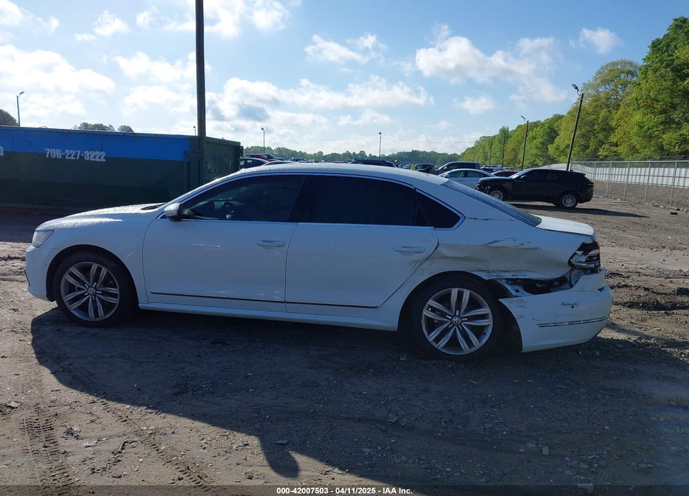 2017 VOLKSWAGEN PASSAT VIN: 1VWCT7A34HC067858